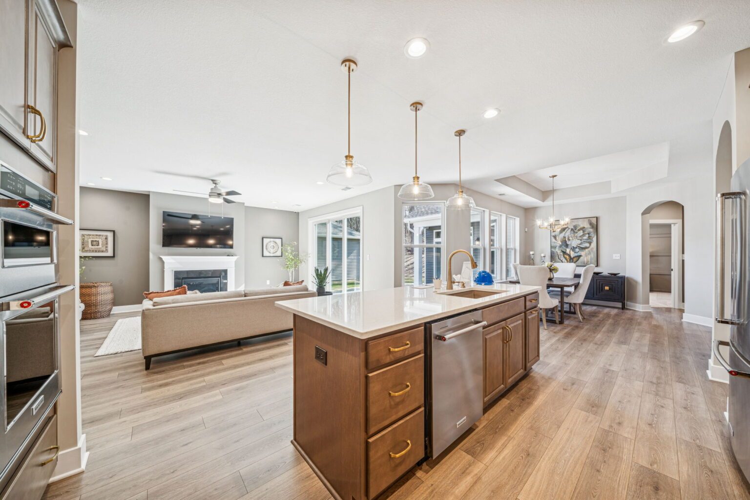 14 Web Or Mls 1177 Airport Road