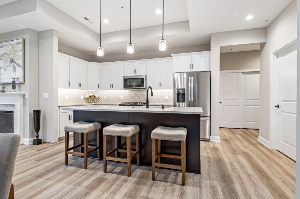 1500 Highland Drive 14
