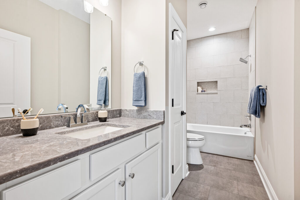 1500 Highland Drive 26