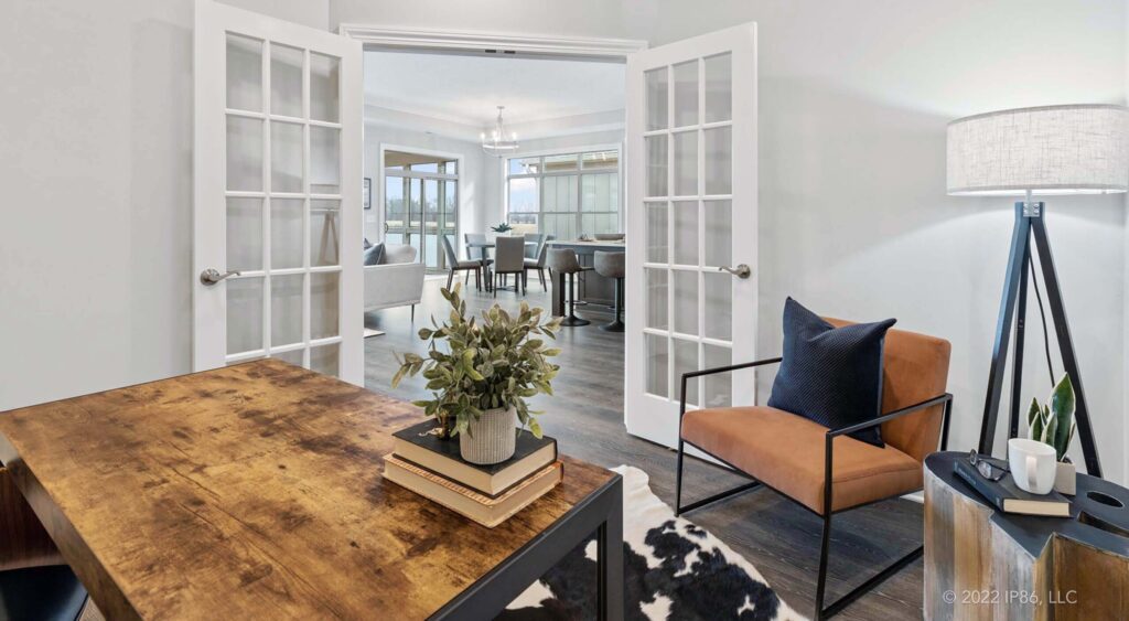 3178 Squier Loop | Office