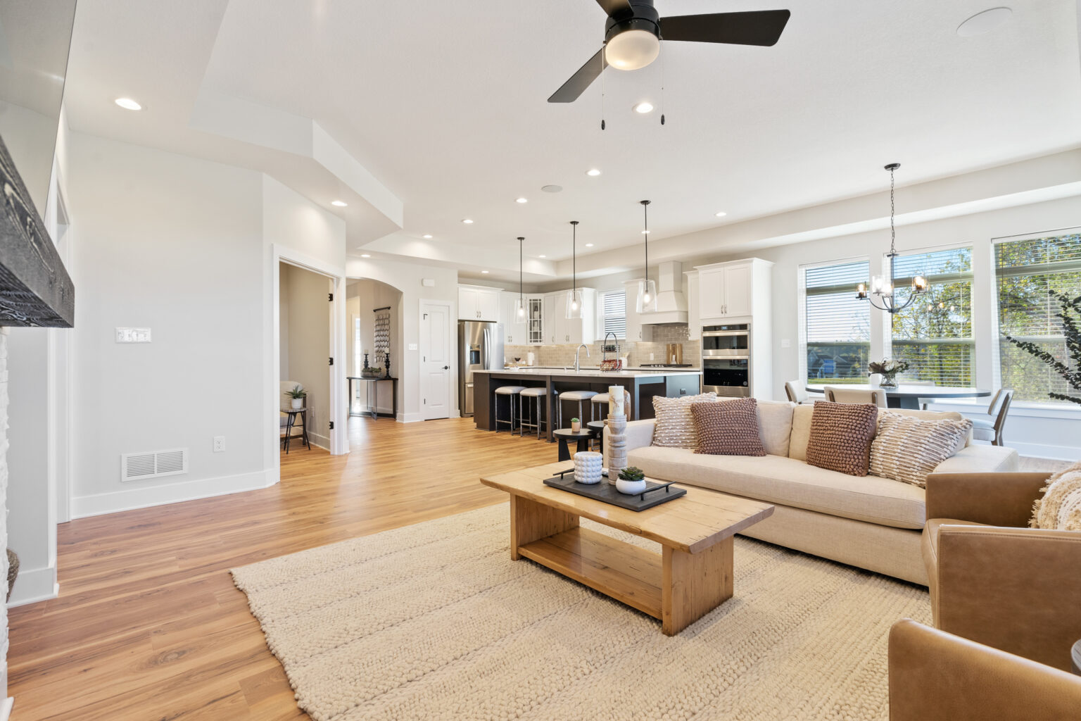 2003 Sabino Drive 12