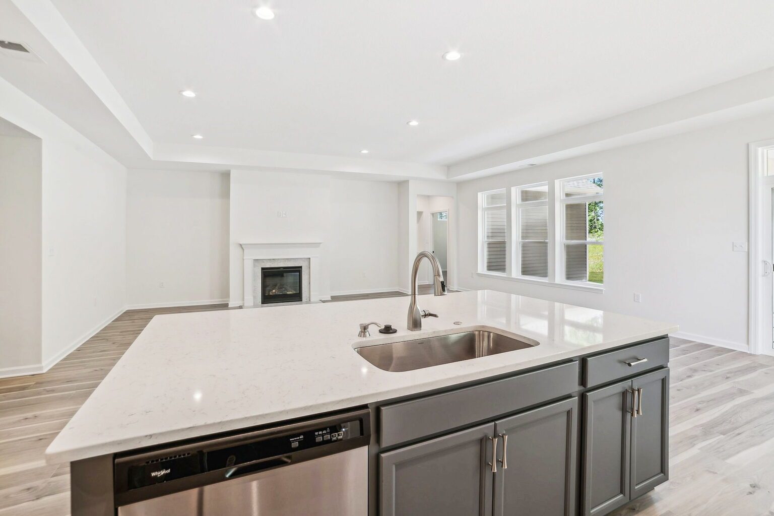 61 Web Or Mls 1030 Man Owar Court
