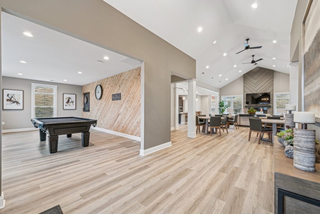 5 Web Or Mls 3000 August Court Clubhouse