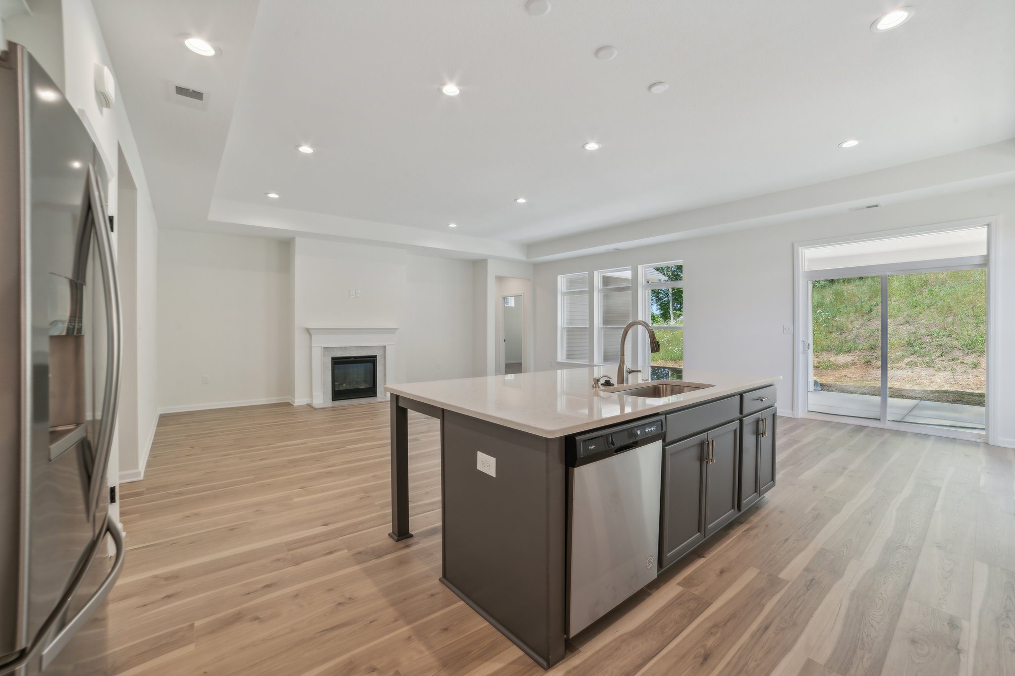 10 Web Or Mls 1030 Man Owar Court