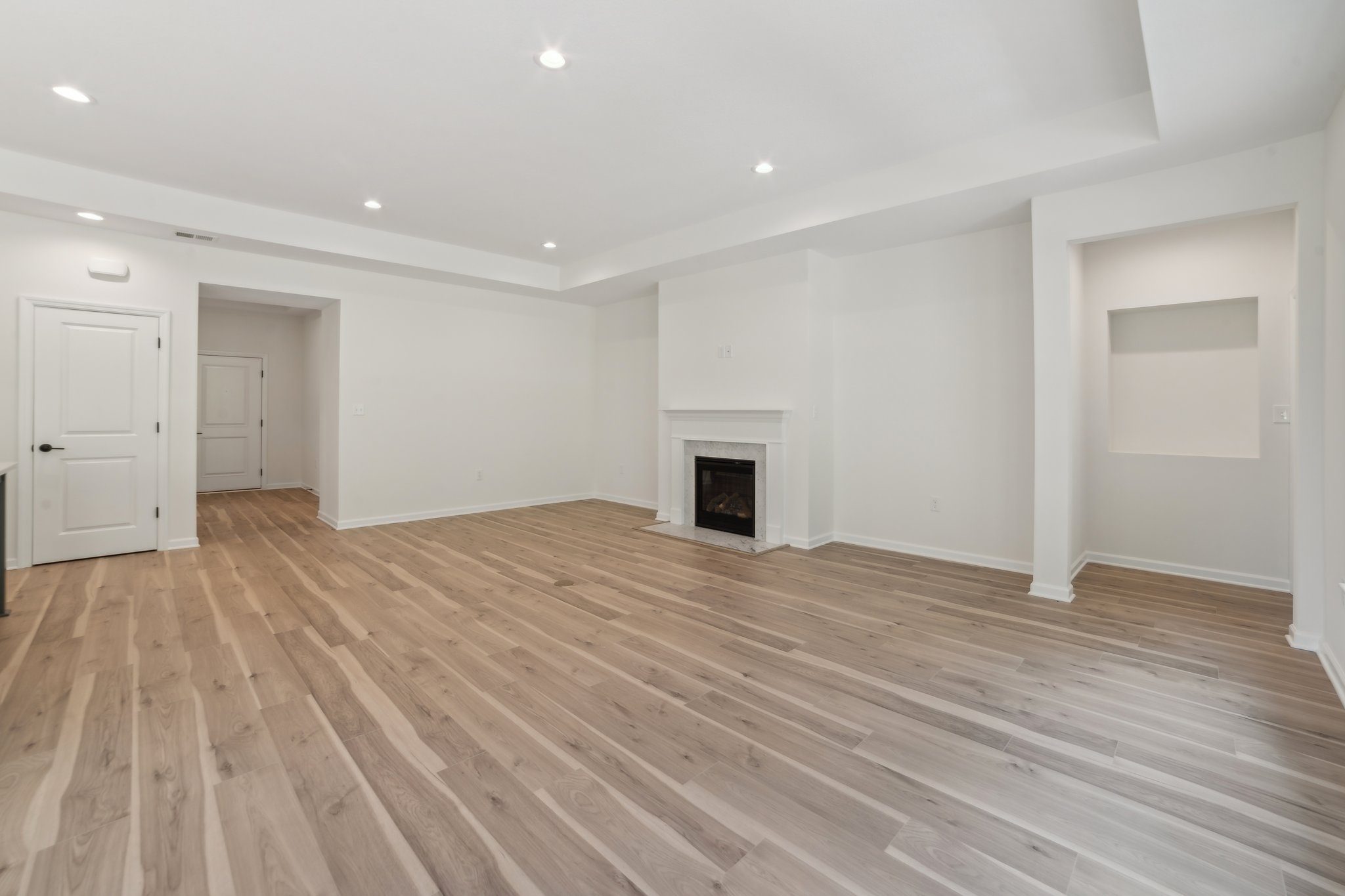 15 Web Or Mls 1030 Man Owar Court